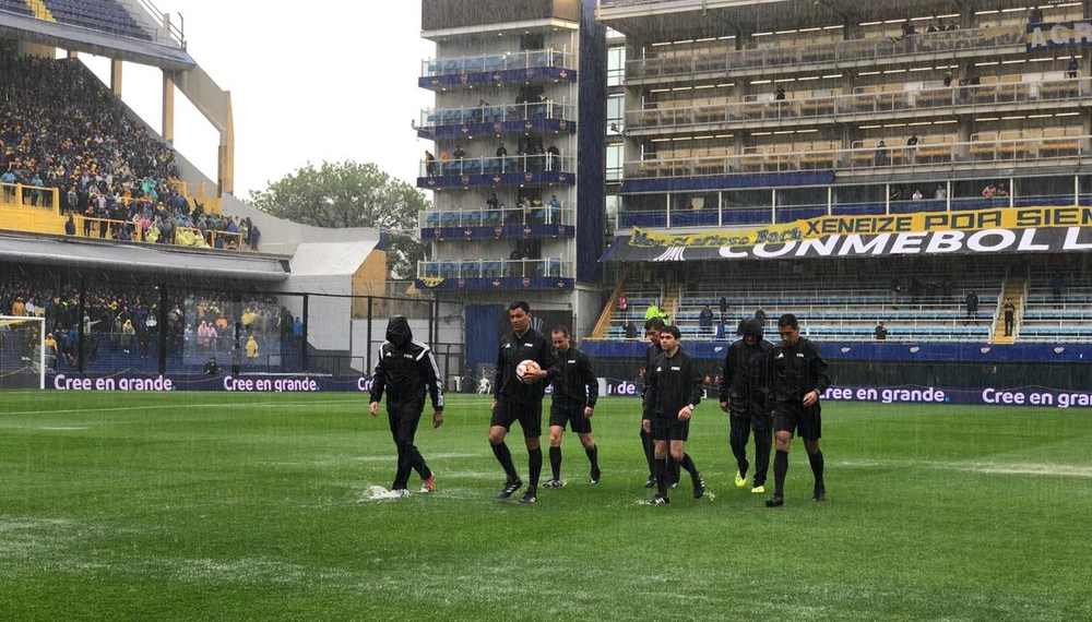 Conmebol adia final da Libertadores entre Boca e River por forte chuva em Buenos Aires