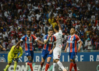 Bahia vence o Fluminense e fica mais próximo da Sul-Americana