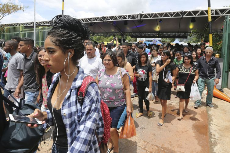 Enem aborda direitos humanos, racismo e manipulação na internet