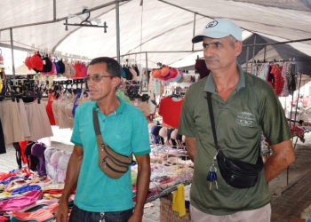 Crise econômica e a seca afetam as feiras-livres. Feirantes contabilizam prejuízos