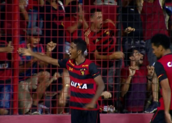 Sport vence o Ceará e empurra o Vitória novamente para o Z4