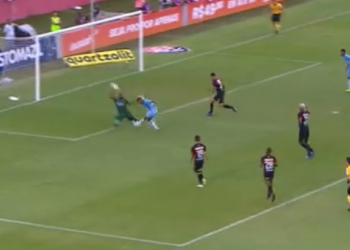 Vitória fica no zero a zero com o Grêmio e pode cair para série B até o fim da rodada