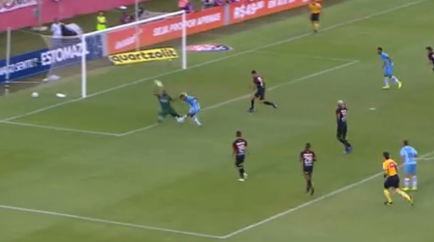 Vitória fica no zero a zero com o Grêmio e pode cair para série B até o fim da rodada