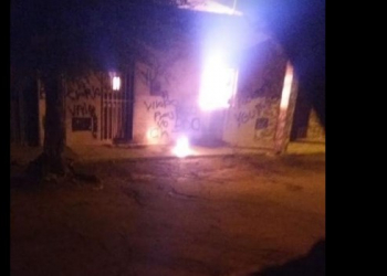 Casa é incendiada e tiroteios são registrados na zona rural de Araci