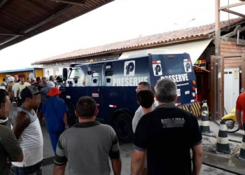 PE – Tentativa de assalto a carro forte deixa vigilante morto e outras duas pessoas feridas