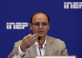 Enem tem 66 eliminados e 29,2% de ausentes no segundo dia de provas