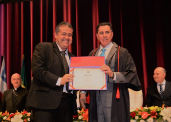 Durante ato de Diplomação, Alex da Piatã é anunciado como novo líder do PSD na ALBA