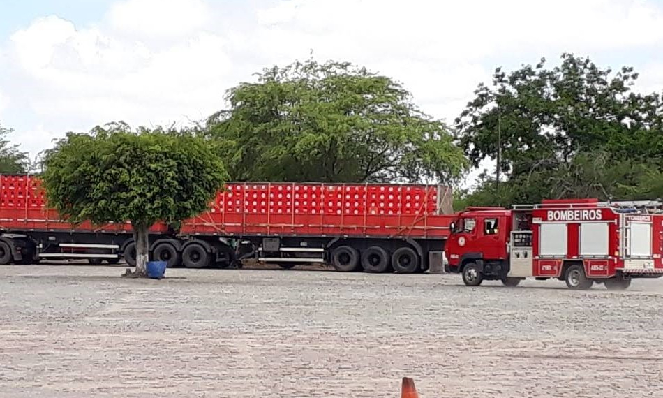 Borracheiro natural de Queimadas morre quando trocava pneu de carreta, em Jaguarari