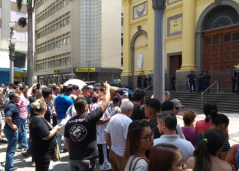 SP – Homem mata quatro e comete suicídio durante missa na Catedral de Campinas