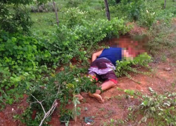 Homem é encontrado morto com tiros na cabeça e nas costas na zona rural de Queimadas