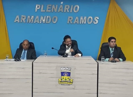Com apoio dos vereadores da oposição Ernandes de Tó é o novo presidente da Câmara de Coité