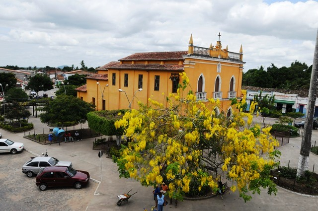 Adolescente de 16 anos mata próprio pai a tiros para proteger mãe de agressões