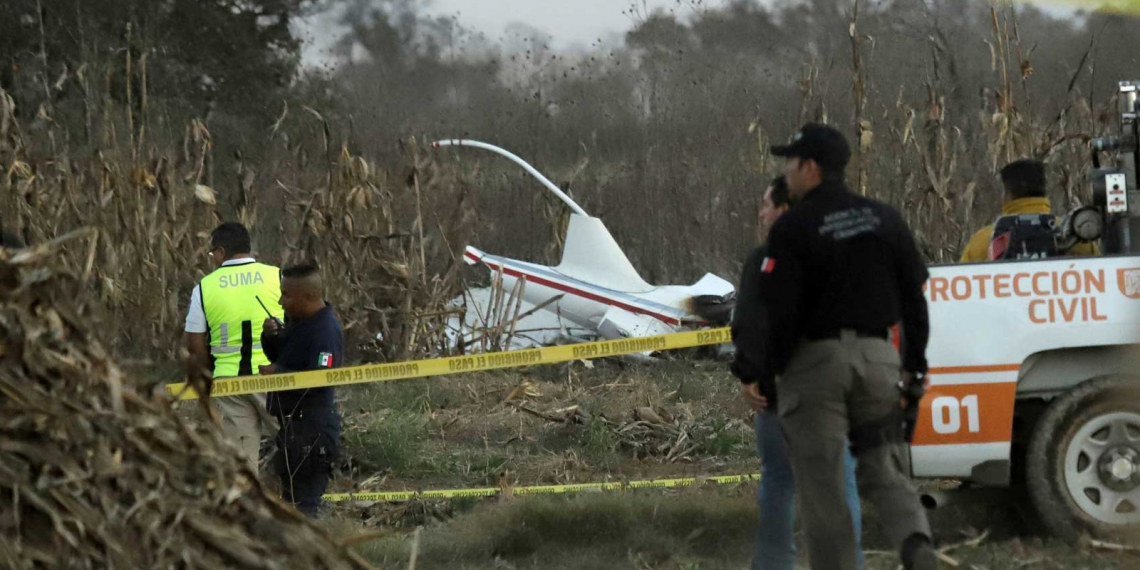 Queda de helicóptero mata governadora e senador no México