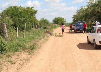 Homem é encontrado morto com tiros na cabeça em estrada vicinal de Coité