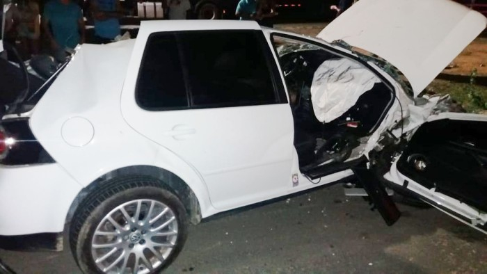 Policial militar morre após colisão entre três veículos