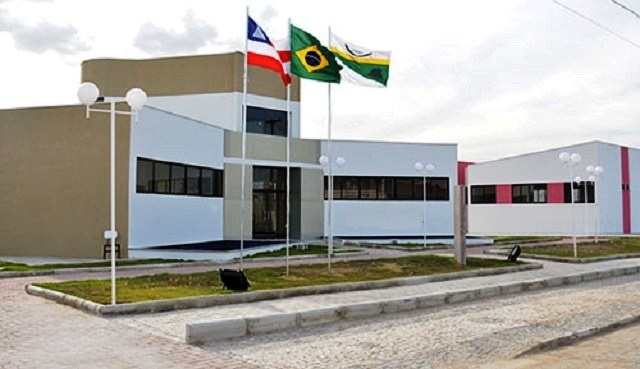 Alunos do  CFS do 16º Batalhão de Polícia Militar participam de instrução prática de tiro