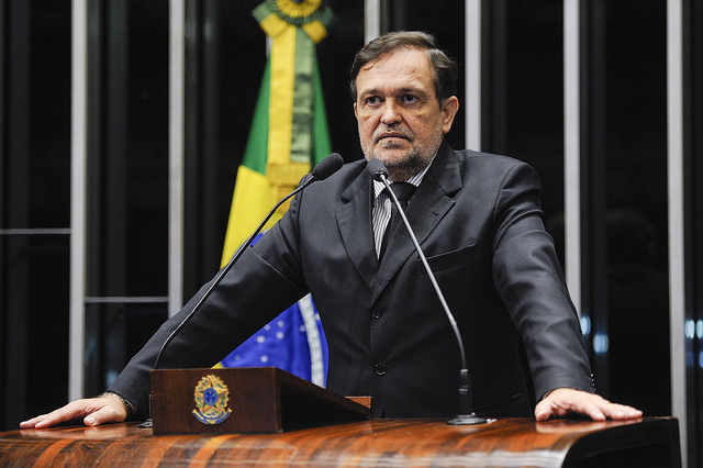 Pinheiro se despede do Senado