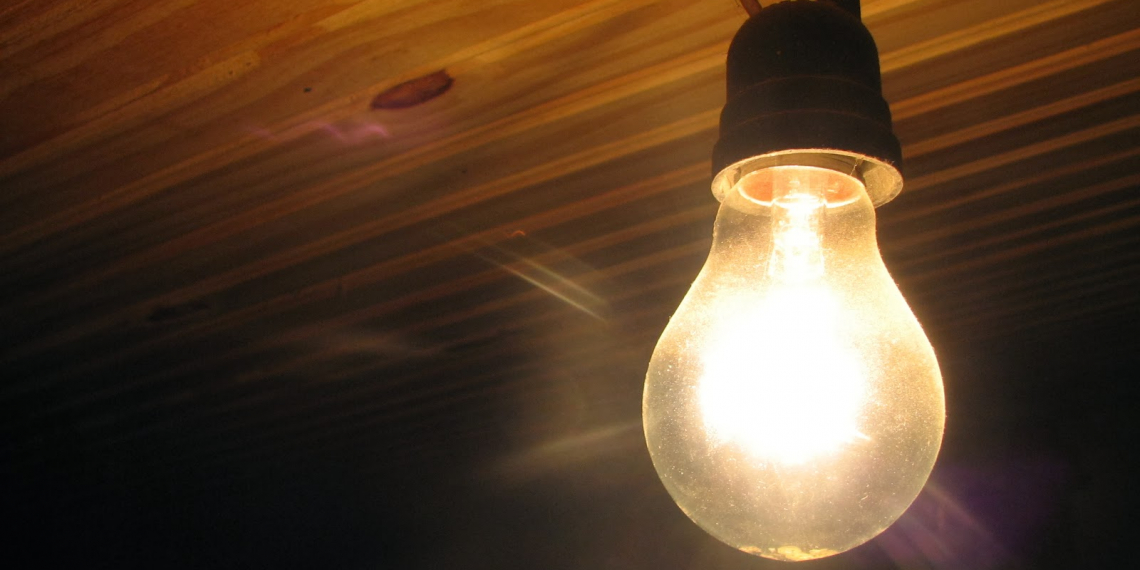 Fevereiro seguirá com bandeira tarifária verde