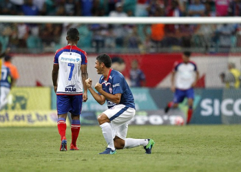 Bahia manda time reserva contra xará de Feira e perde em plena Arena Fonte Nova