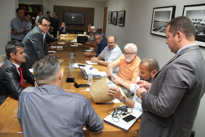 Salvador – Assembleia do Consisal para escolha da nova diretoria mais uma vez termina sem definição