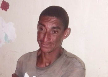 Homem desconhecido apresentado transtorno psiquiátrico que estava em Salgadália é conduzido ao Hospital Português