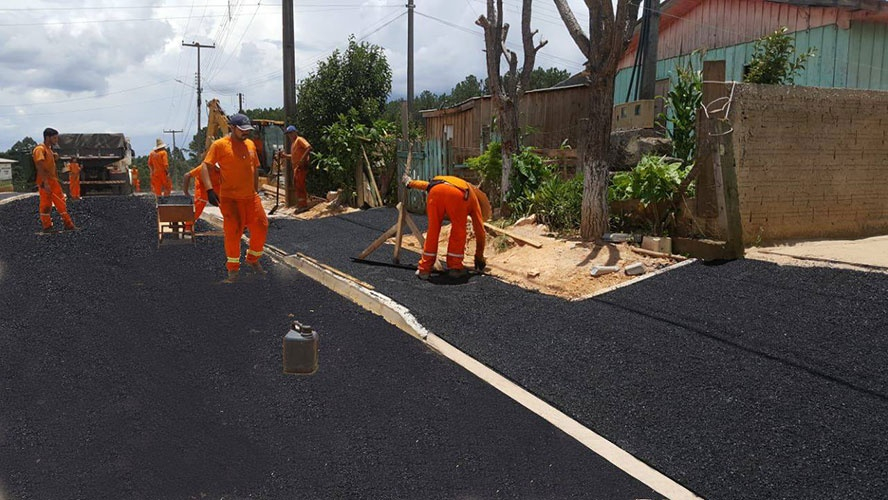 PR – Prefeitura faz montagem em foto com uso de Photoshop de obra e vira meme