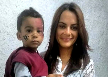 Mãe e filho naturais de Jacobina morrem em acidente de caminhão no Sul da Bahia