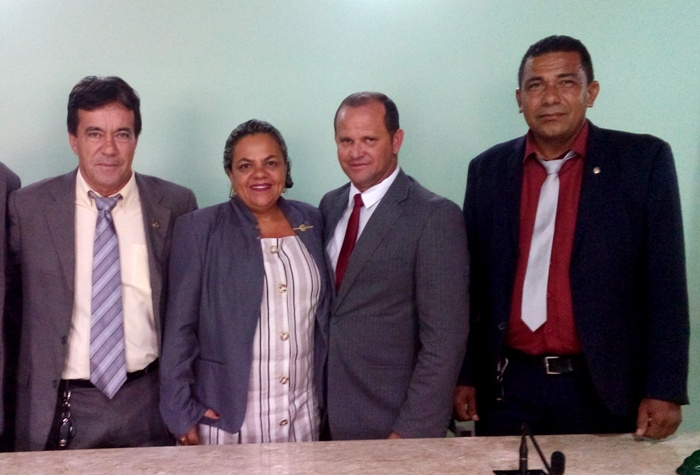 São Domingos I – Com ausência dos vereadores governistas, nova Mesa Diretora da Câmara é empossada
