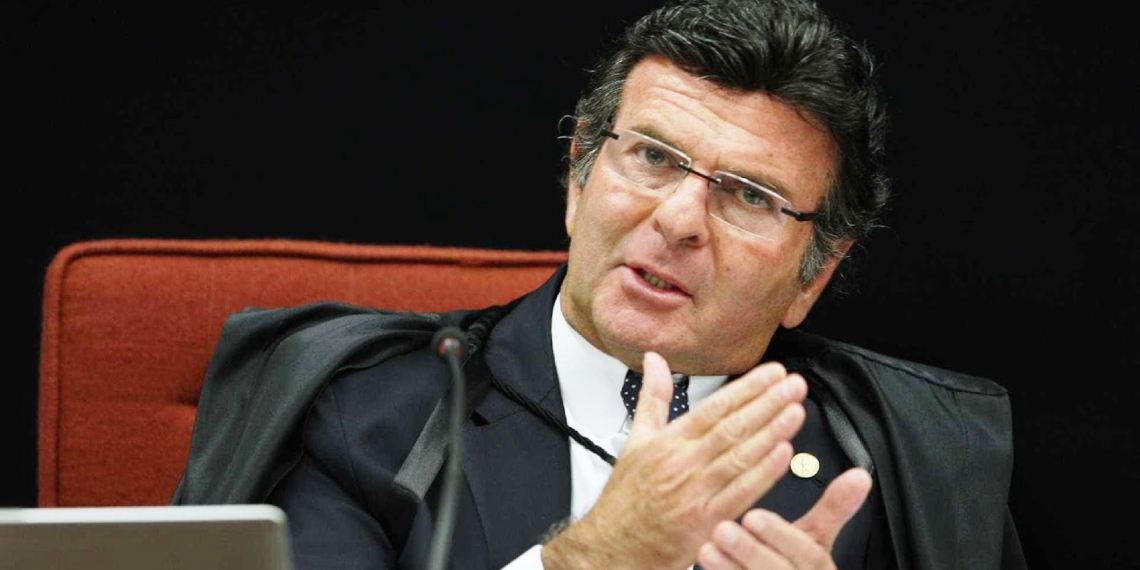 Fux explica decisão sobre caso Flávio Bolsonaro: ‘Se eu não o fizesse…’