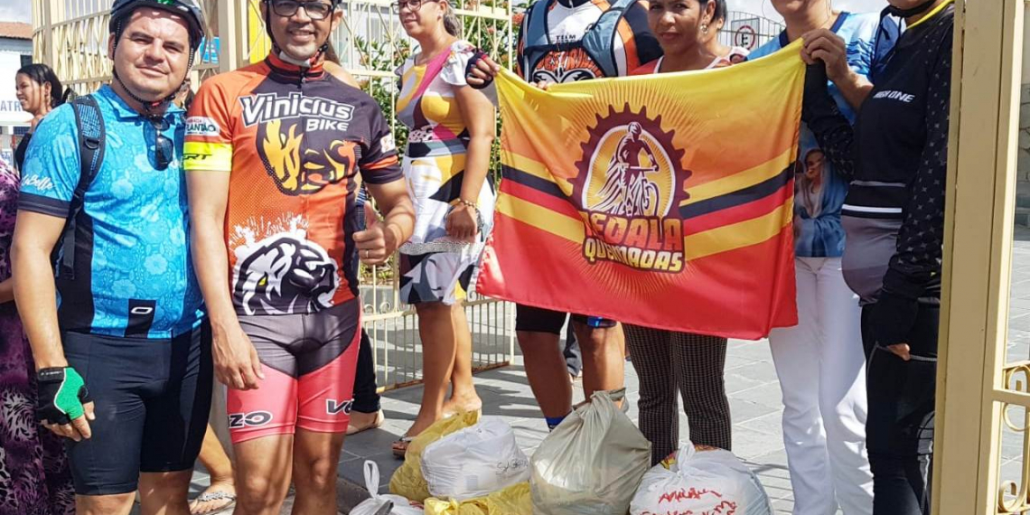 Pedal Solidário: ciclistas apoiam instituições que auxiliam famílias carentes de Queimadas