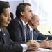 Bolsonaro propõe idade mínima de 62 anos para homem e 57 para mulher