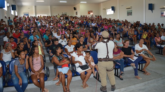 Santaluz – Professores e pais de alunos participam de palestra sobre implantação de metodologia do Colégio da Polícia Militar