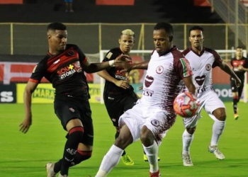 Jacuipense joga bem e arranca empate contra o Vitória no Barradão