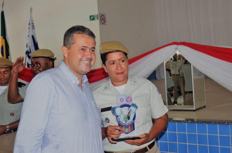 Décimo Sexto Batalhão da PM realiza solenidade de formatura de novos soldados