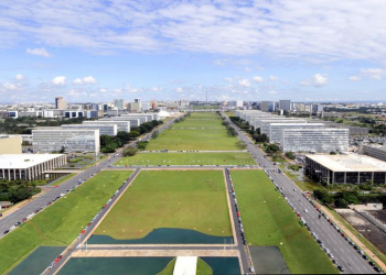 Com corte de 21 mil cargos, governo quer economizar R$ 209 mi por ano