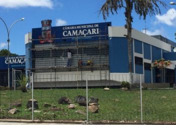 Gasto com combustível motivam ações do MP contra presidentes da Câmara Municipal de Camaçari