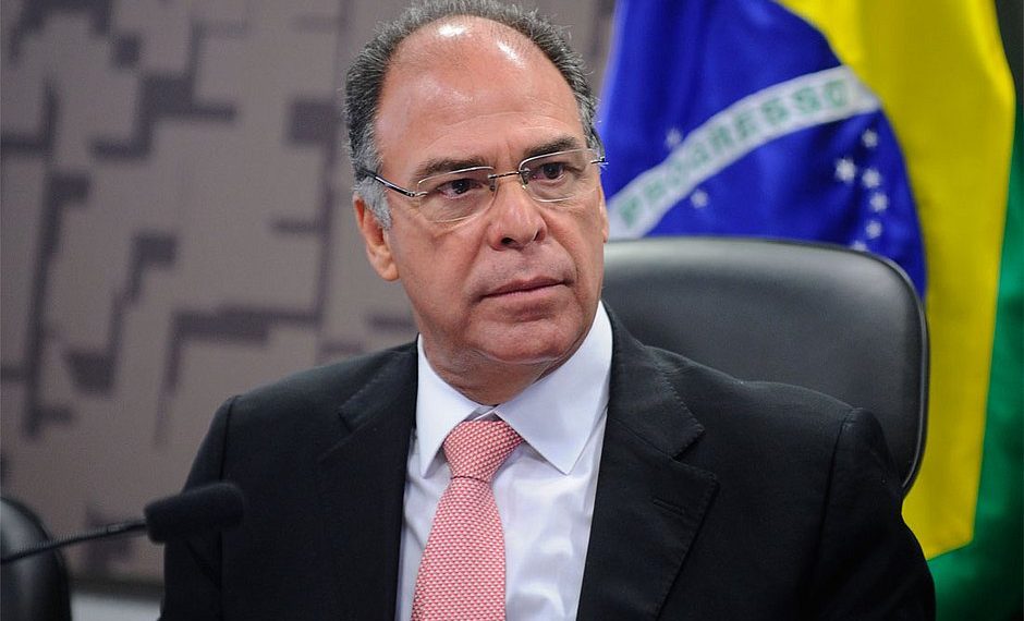 Novo líder do governo no Senado é alvo de cinco inquéritos