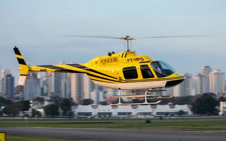 Jornalista Ricardo Boechat morre em queda de helicóptero em SP