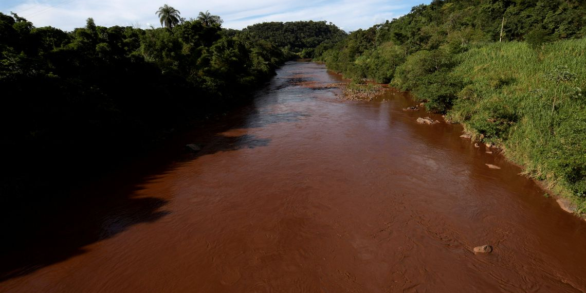 MG – Vale instala primeira barreira no rio Paraopeba