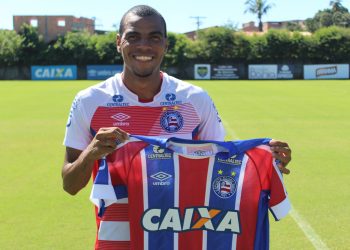 Ex-jogador do Bahia é detido em Maceió após confusão em motel