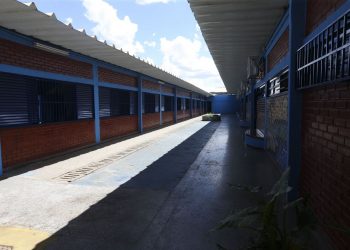 MEC finaliza proposta de ampliação de escolas cívico-militares no país