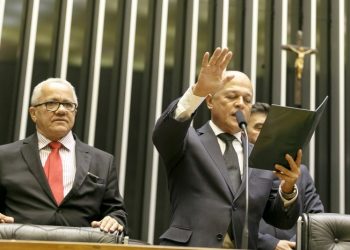 Joseildo assume mandato como deputado federal