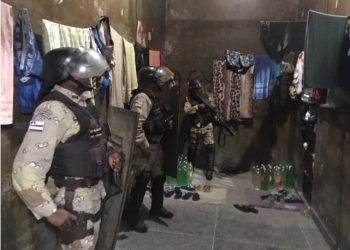Policia evita fuga de presos na delegacia de Ruy Barbosa