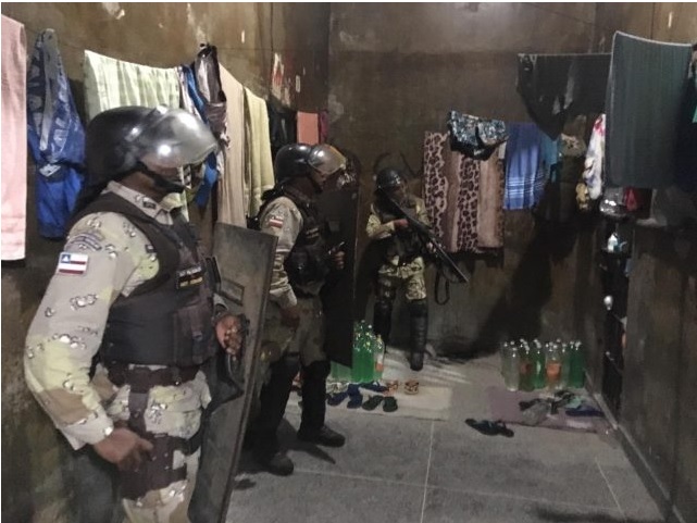 Policia evita fuga de presos na delegacia de Ruy Barbosa