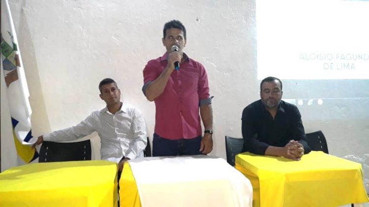 Prefeitura de Retirolândia reinaugura biblioteca Aloísio Fagundes