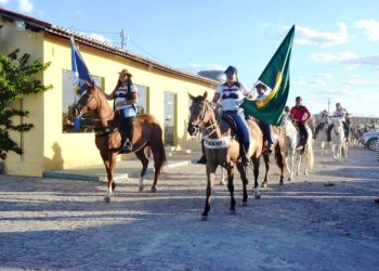 Muito charme e elegância durante IV Cavalgada Feminina de Nordestina