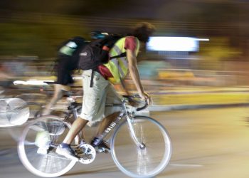 Contran revoga resolução que previa multas a pedestres e ciclistas