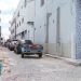 Travessa que poderia servir como retorno é usada como estacionamento