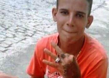 Jovem é raptado depois de ter casa invadida e encontrado morto em fazenda