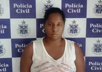 Mulher é presa pela Polícia Civil após tentar sacar o PIS com documentos falsos